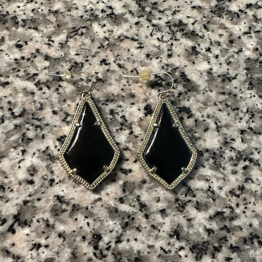 Black Kendra Scott Earrings